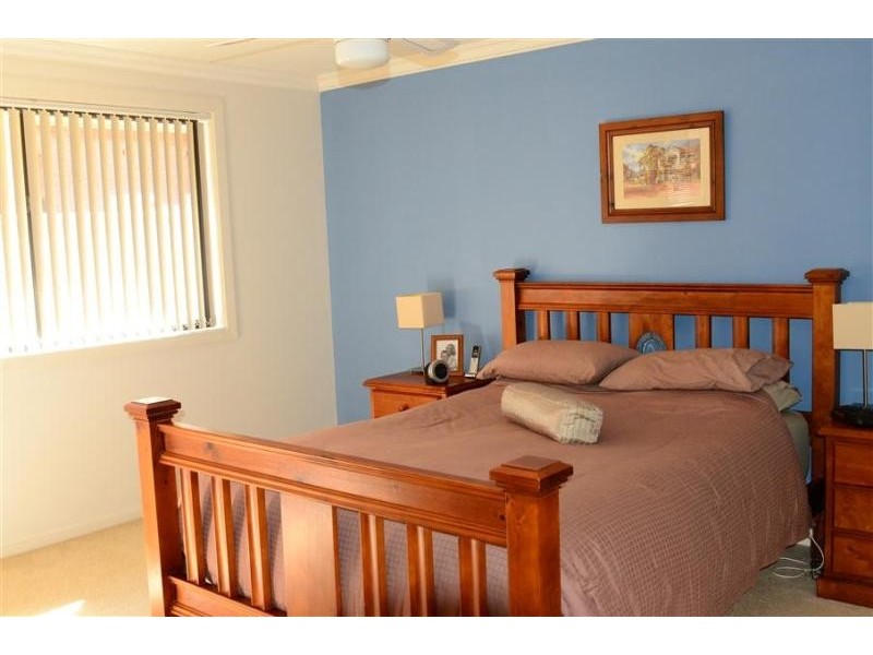 4  Bakara Ct, Forster NSW 2428