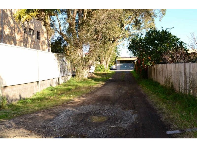 22 Wharf St, Tuncurry NSW 2428
