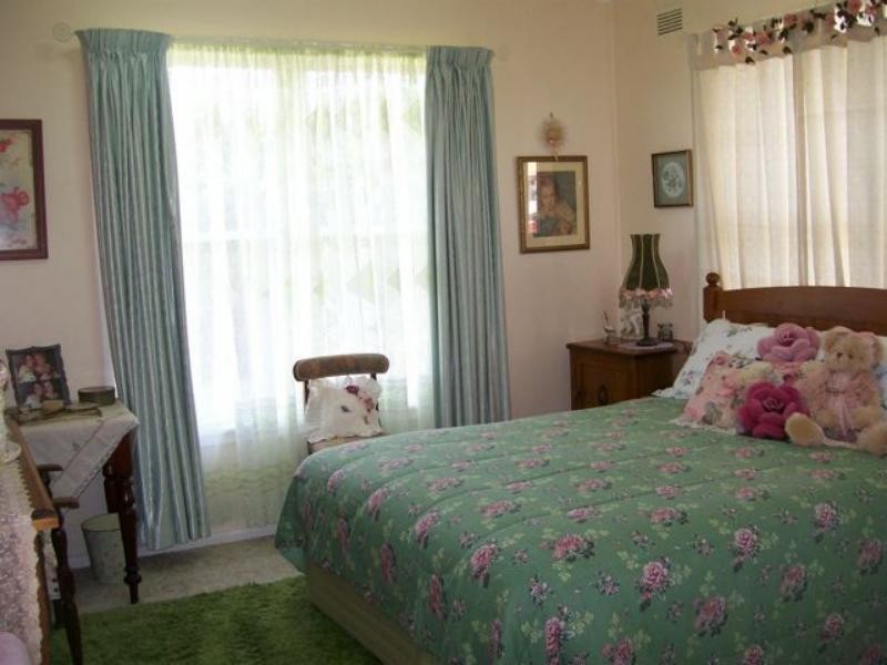 187  Kularoo Dr, Forster NSW 2428