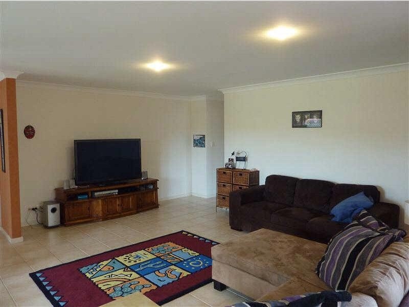 1/13  Argo Pl, Forster NSW 2428