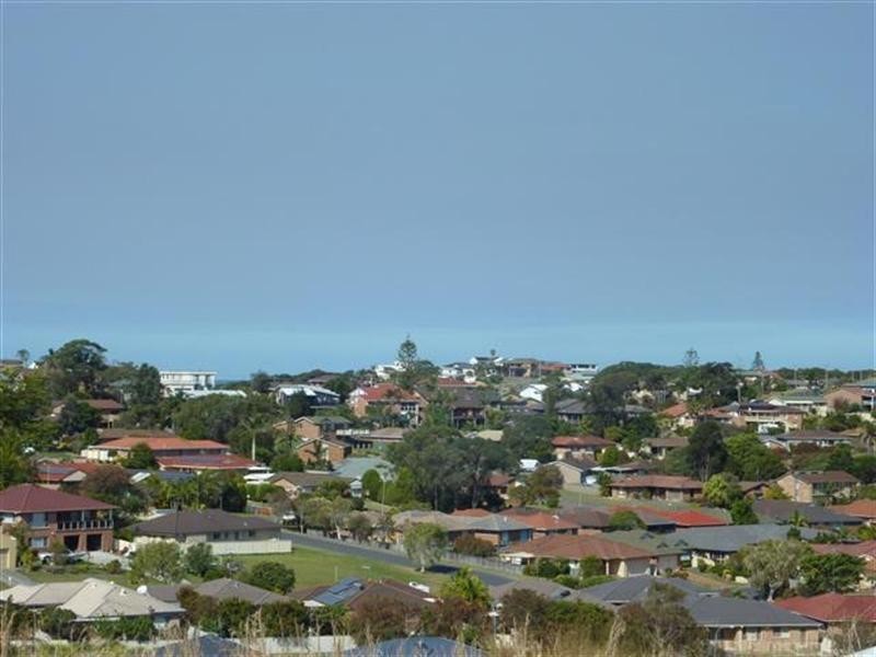 1 & 2/954  Wirrana  Cct, Forster NSW 2428