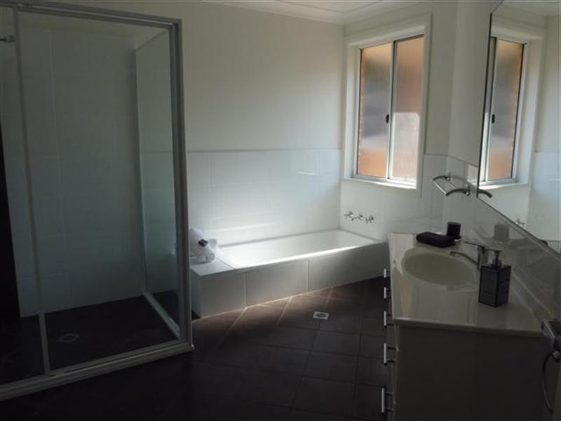 1 & 2/954  Wirrana  Cct, Forster NSW 2428