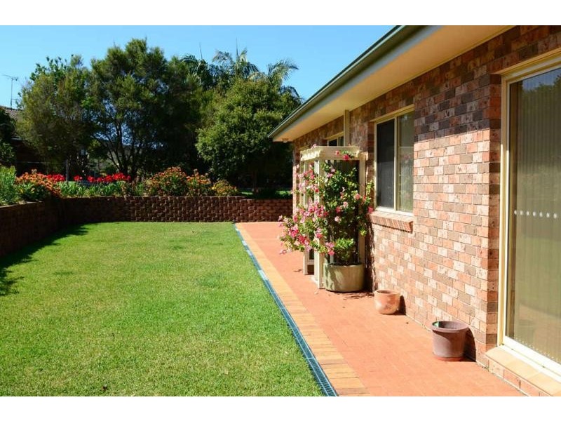 185  Cape Hawke Dr, Forster NSW 2428