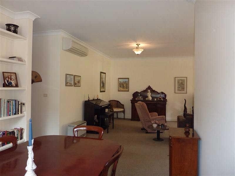 4/2  Breese Pde, Forster NSW 2428