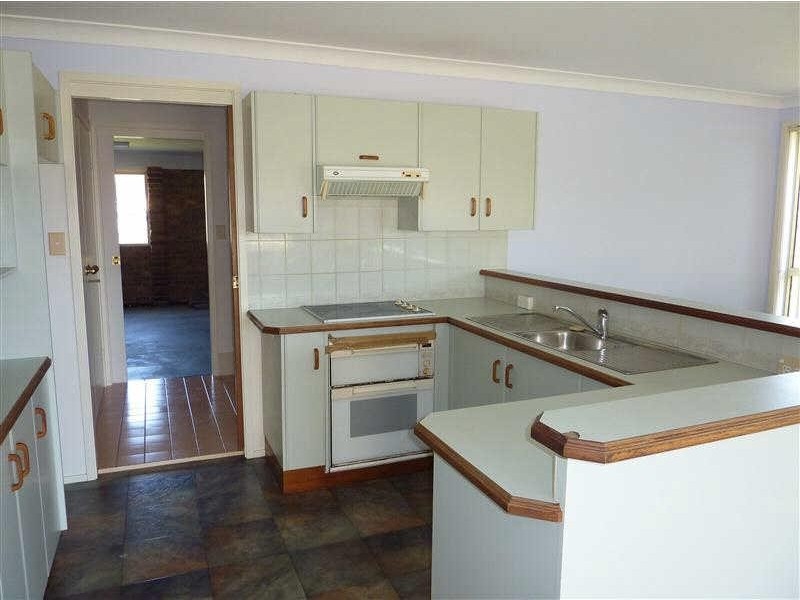 9  Arlington Pl, Forster NSW 2428