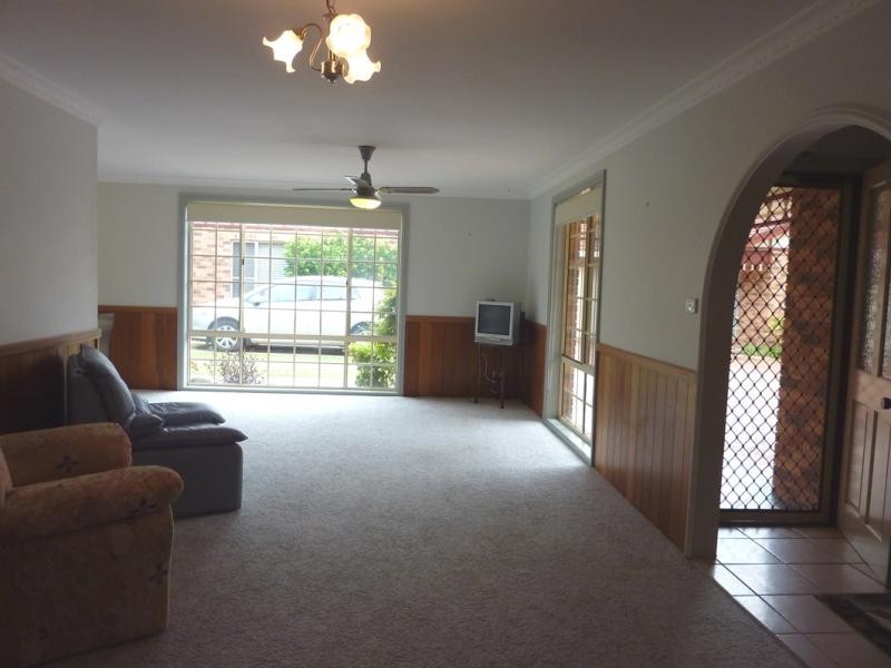 6/7 Bonventi Cl, Tuncurry NSW 2428