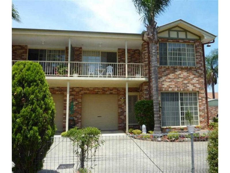 4/24  Peel St, Tuncurry NSW 2428