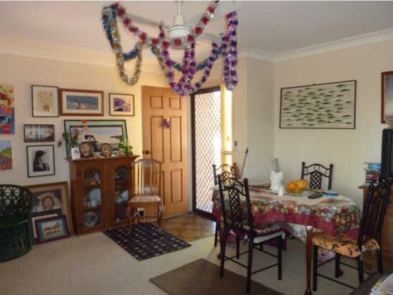 11/102-106 Macintosh  St, Forster NSW 2428