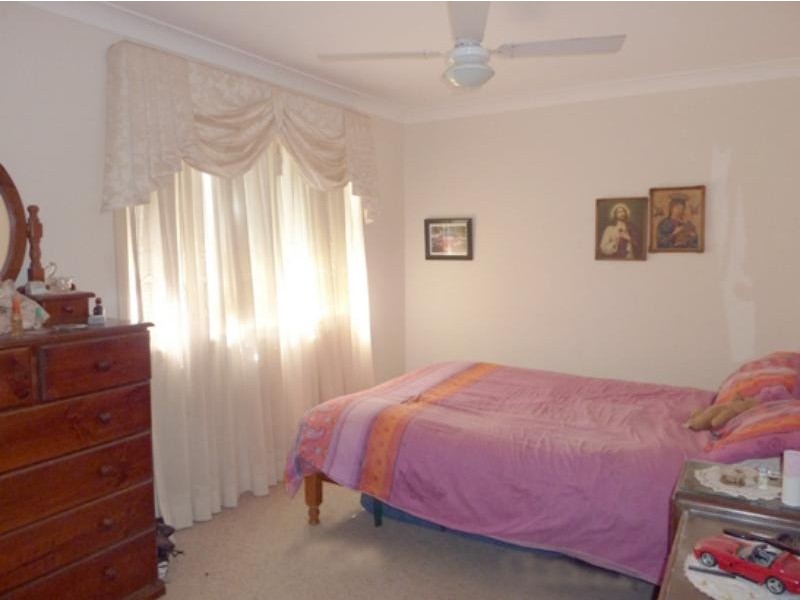 11/102-106 Macintosh  St, Forster NSW 2428