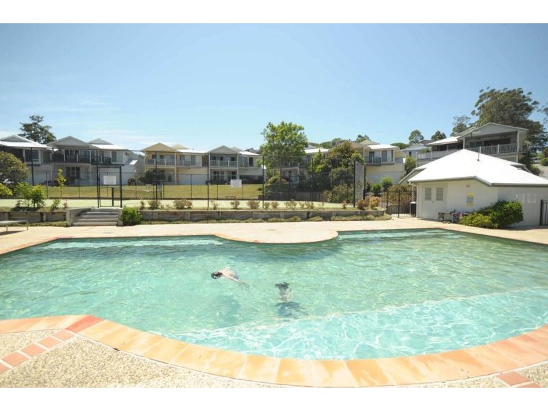 6/17  The BoulevardeLakeside Gdns, Tallwoods Village NSW 2430