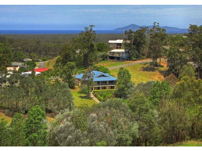 52 Hilltop Pkwy, Tallwoods Village NSW 2430