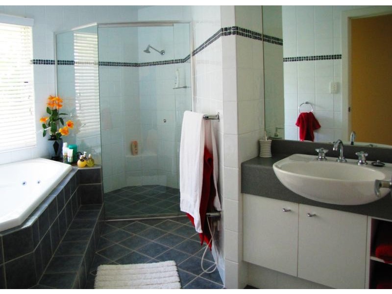 52 Hilltop Pkwy, Tallwoods Village NSW 2430