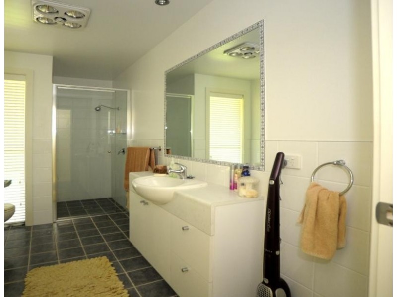 52 Hilltop Pkwy, Tallwoods Village NSW 2430