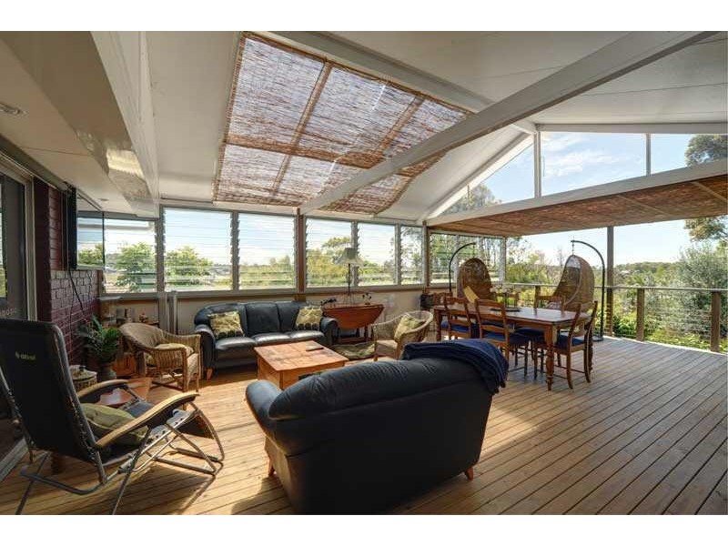 8  Chusan Pl, Forster NSW 2428