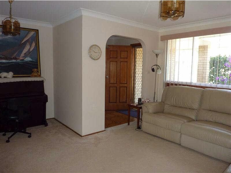 9  Fairway Cres, Forster NSW 2428
