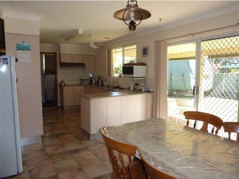 9  Fairway Cres, Forster NSW 2428