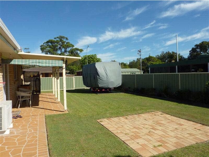 9  Fairway Cres, Forster NSW 2428