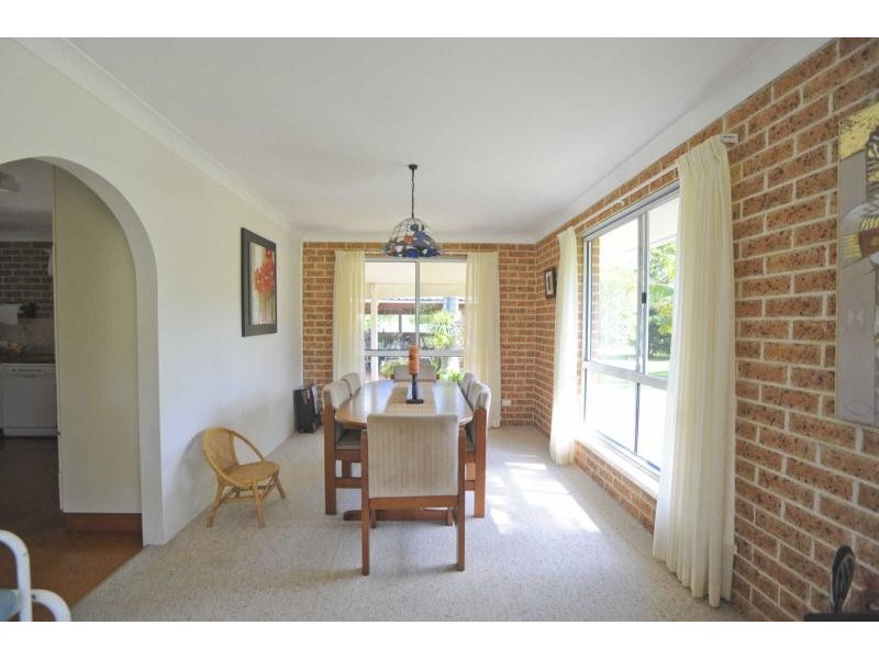 4  Greenfield Cl, Forster NSW 2428