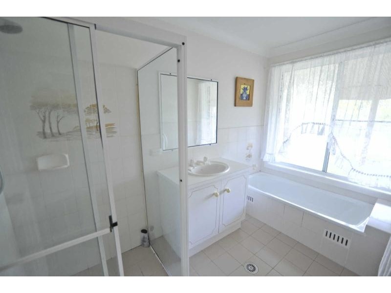4  Greenfield Cl, Forster NSW 2428