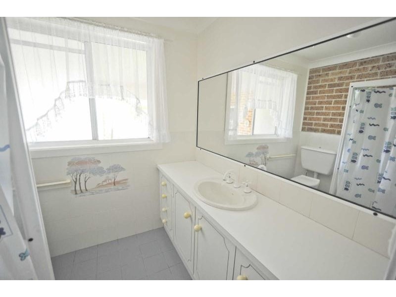 4  Greenfield Cl, Forster NSW 2428