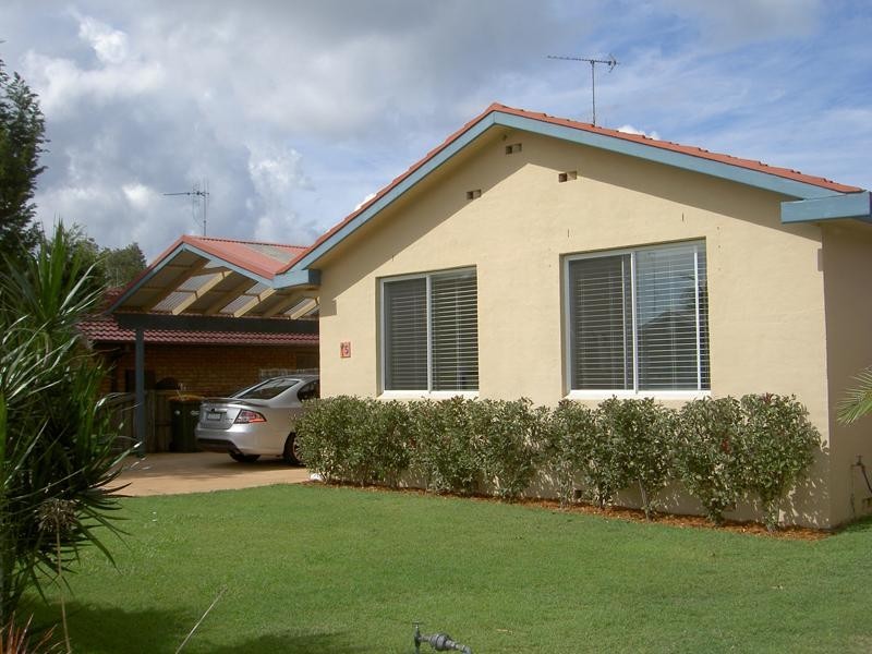 5 Murray  Ave, Forster NSW 2428