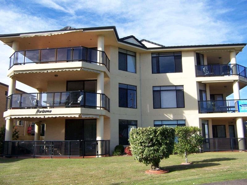 8/84  Little St, Forster NSW 2428