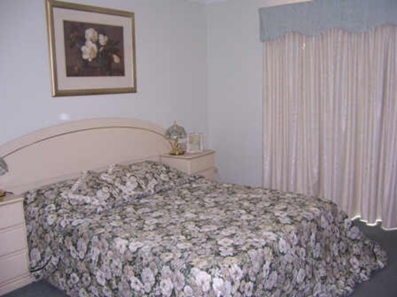 8/84  Little St, Forster NSW 2428