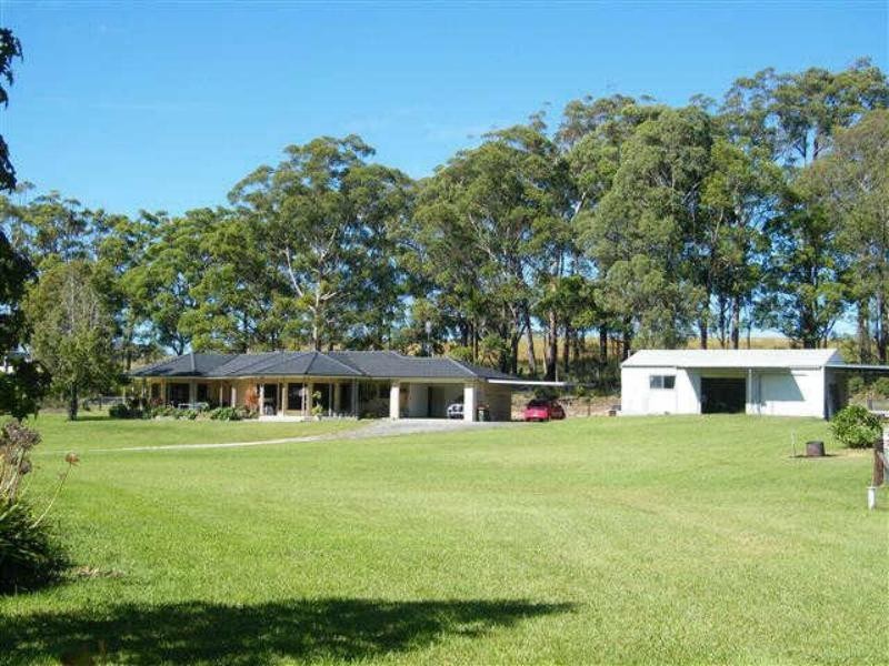 9  Headland Dr, Hallidays Point NSW 2430