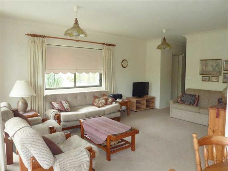 6  Tenerife35-37 Head St, Forster NSW 2428