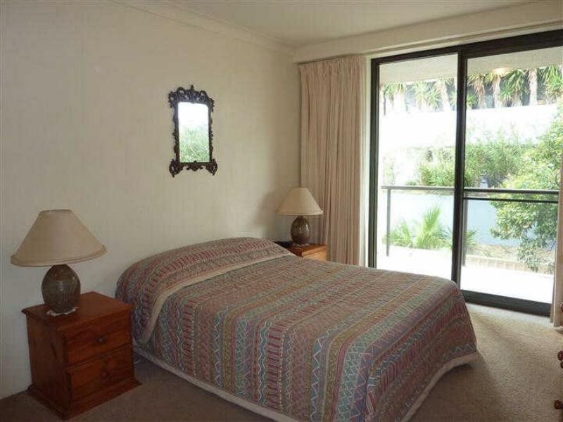 6  Tenerife35-37 Head St, Forster NSW 2428