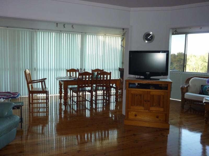 25  Seabreeze Pde, Green Point NSW 2428