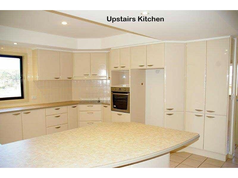 6  The Grove -, Hallidays Point NSW 2430