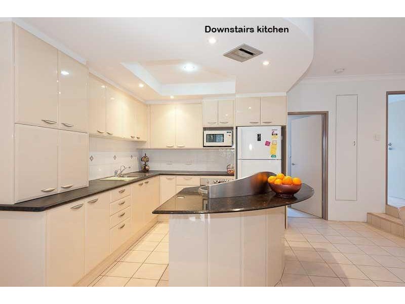 6  The Grove -, Hallidays Point NSW 2430