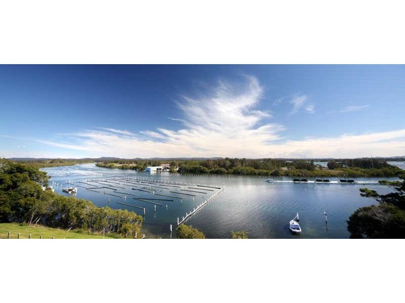 8  Regatta 142 Little St, Forster NSW 2428