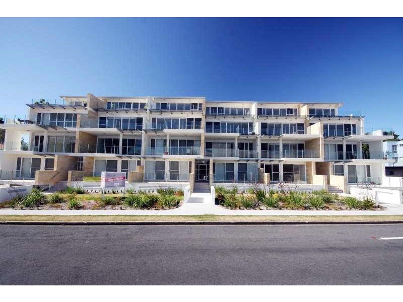 8  Regatta 142 Little St, Forster NSW 2428