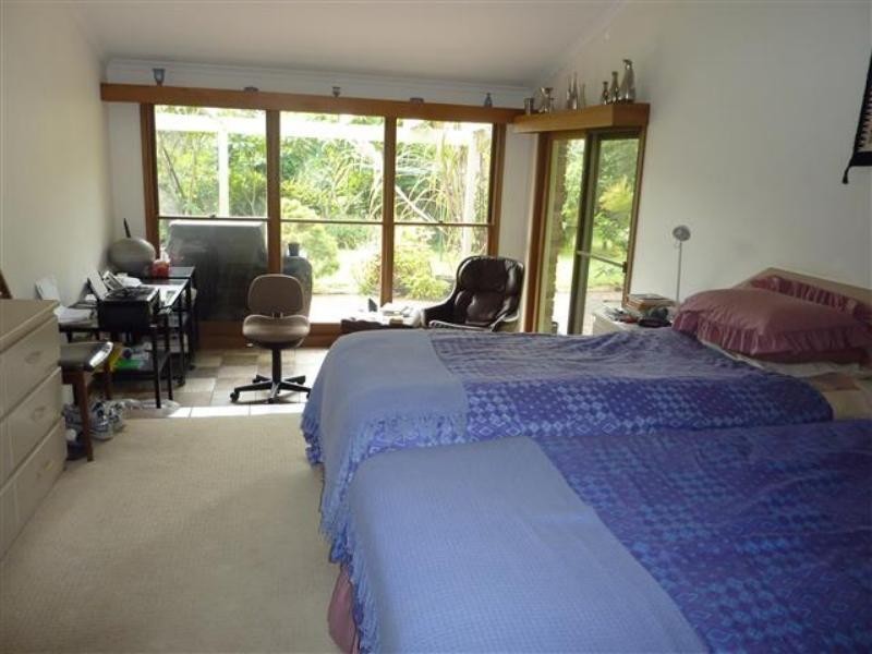 5 Figtree Dr, Diamond Beach NSW 2430