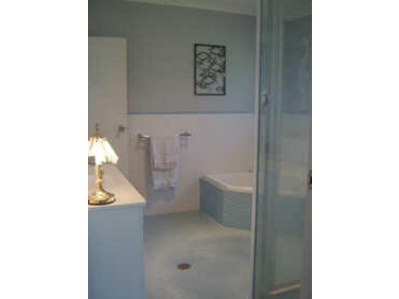 22  Gordon Cres, Smiths Lake NSW 2428