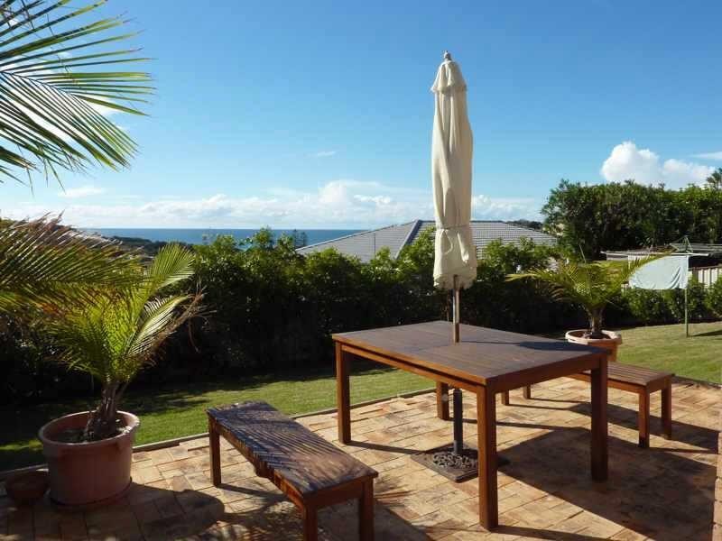 11  Churchill Rd, Forster NSW 2428