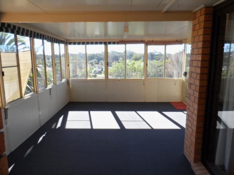 13 Bells Cl, Forster NSW 2428