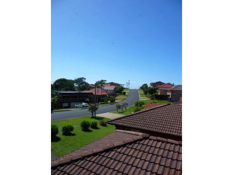 30  Churchill Rd, Forster NSW 2428
