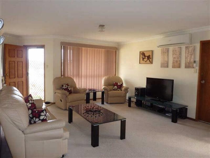 19  Burke Cl, Forster NSW 2428