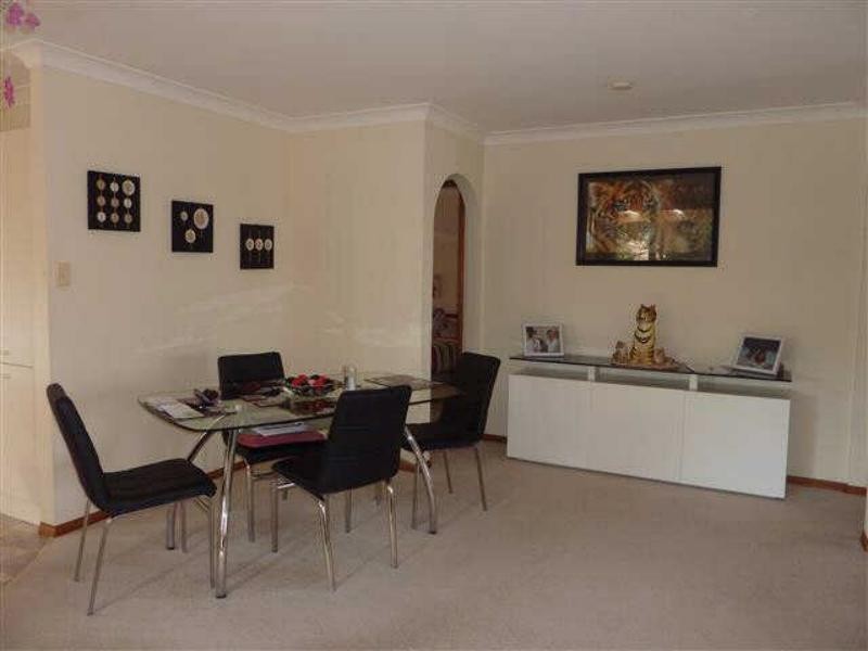 19  Burke Cl, Forster NSW 2428