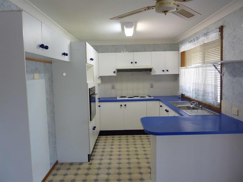 10 Flora Pde, Tuncurry NSW 2428