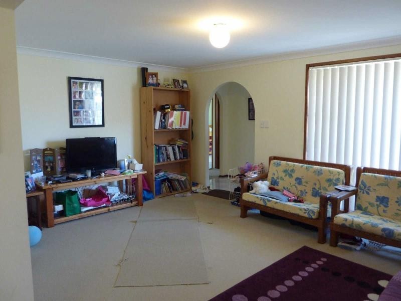 3  Arlington Pl, Forster NSW 2428