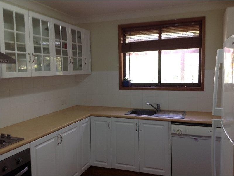 126 Greenpoint Dr, Green Point NSW 2428