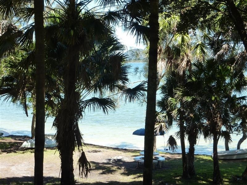 99  Green Point Dr, Green Point NSW 2428