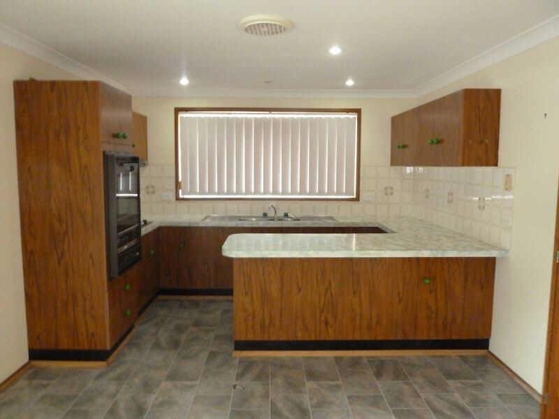 9-11  Norfolk Cl, Tuncurry NSW 2428