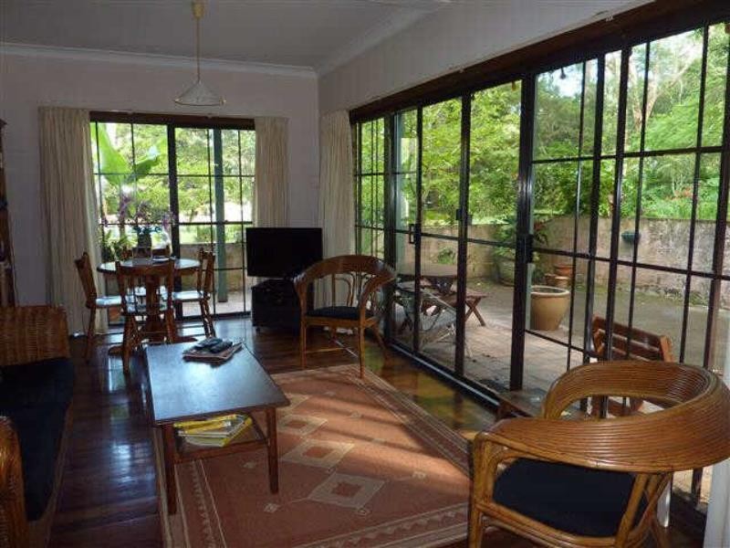 13  The Lakes Way, Tarbuck Bay NSW 2428