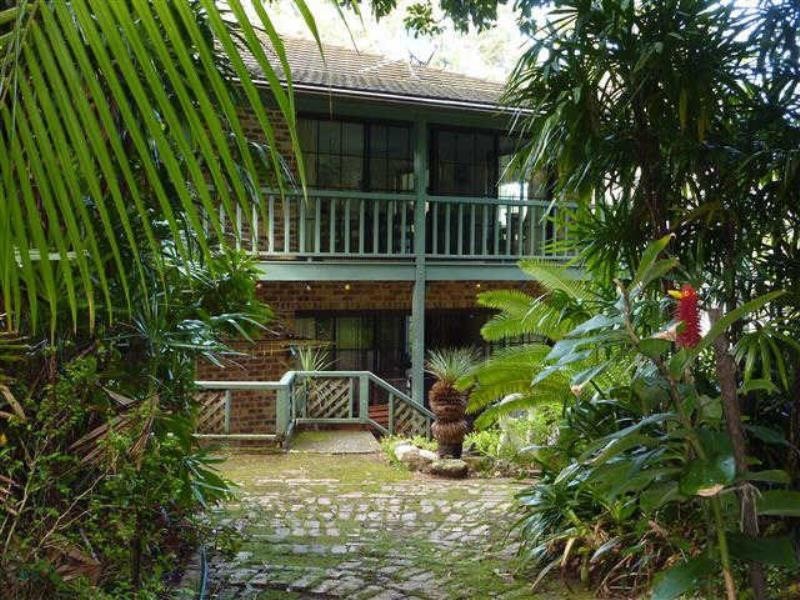 13  The Lakes Way, Tarbuck Bay NSW 2428