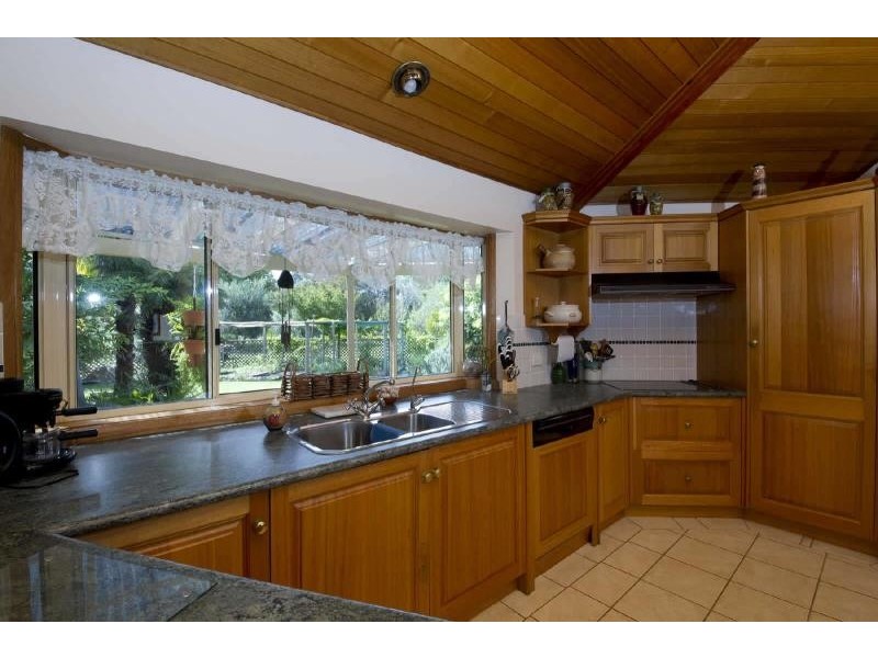 4  Gunsynd Cl, Tuncurry NSW 2428